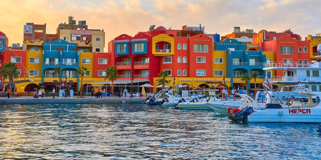 Hurghada: Personalized City Tour with Shopping Delights, National Museum Journey