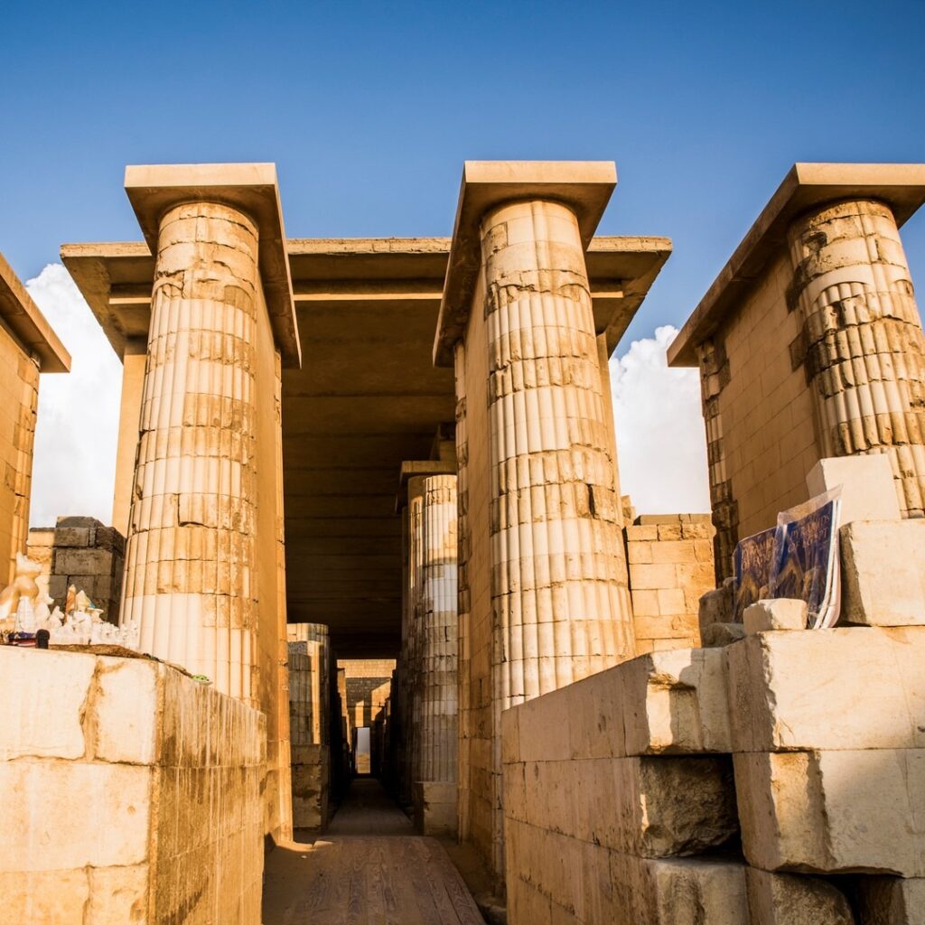 From Cairo: Pyramids of Giza, Sphinx, Saqqara & Memphis Tour